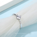 Hot Sale Classic S925 Moissanite Ring with Silver platinum